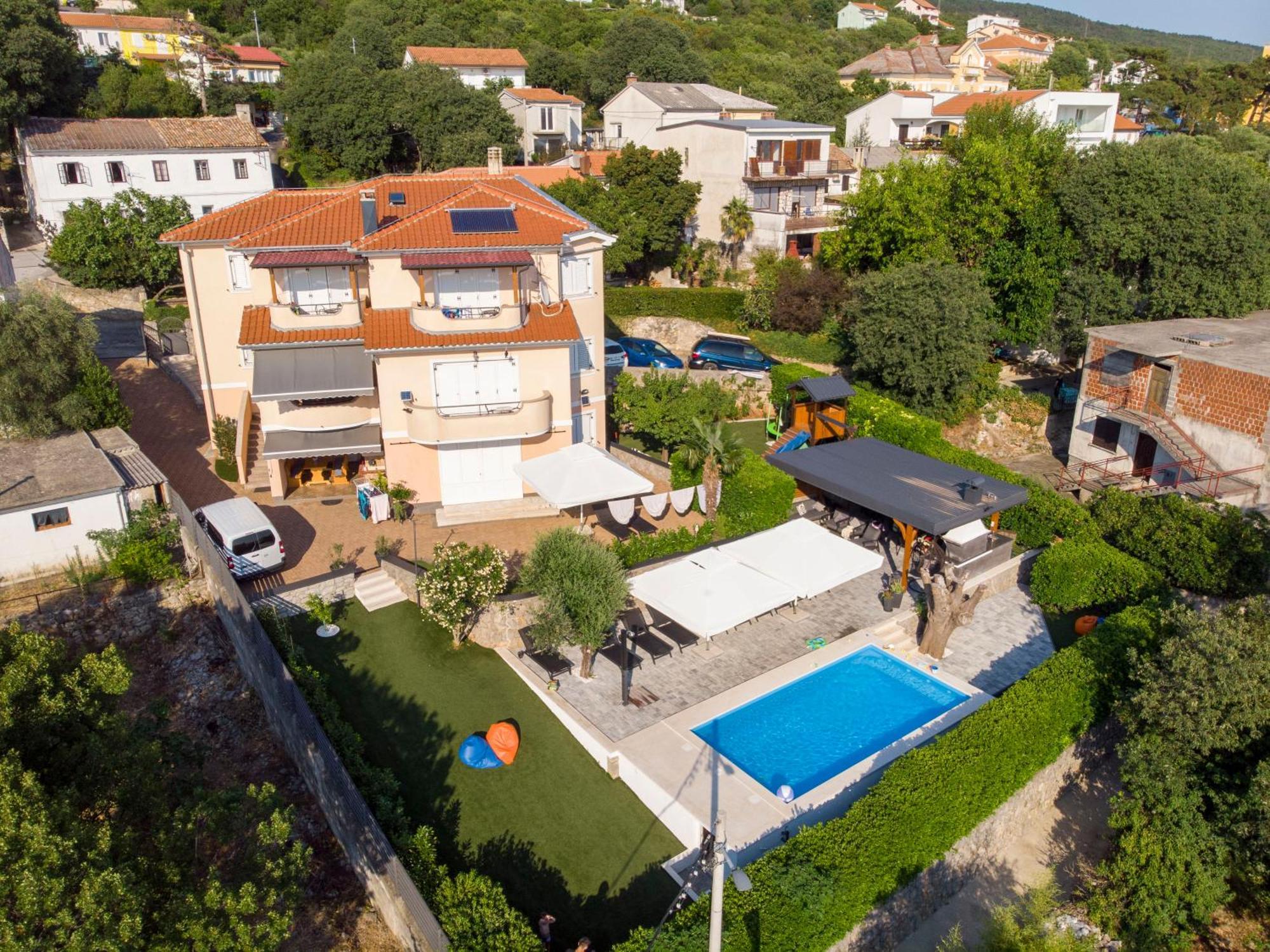 Apartmani Andiks Dramalj Ngoại thất bức ảnh
